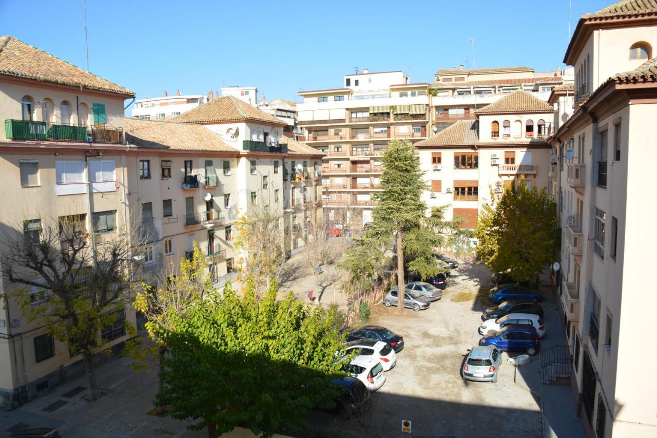Luminoso Y Moderno Apartamento En El Centro Γρανάδα Εξωτερικό φωτογραφία